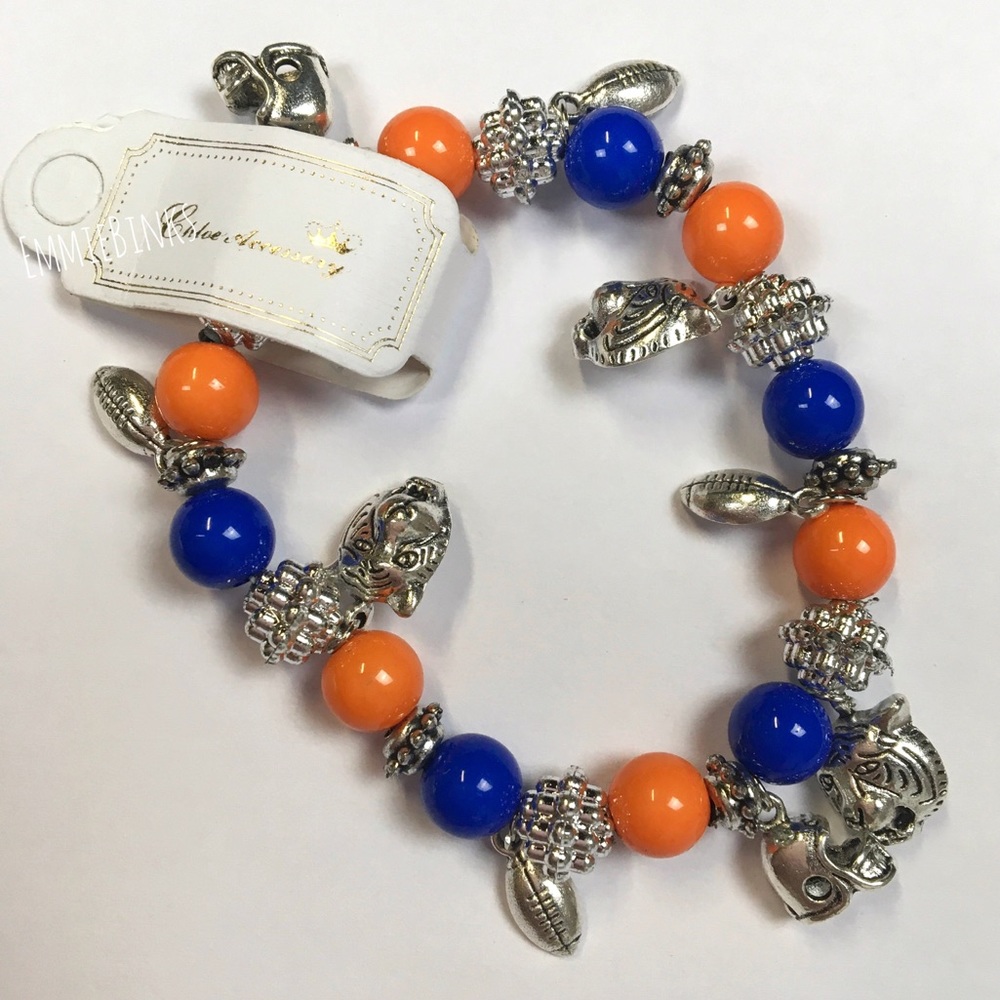 ✨3/$38 NWT University of Auburn Charm Bracelet /Auburn Tigers / Gameday Football